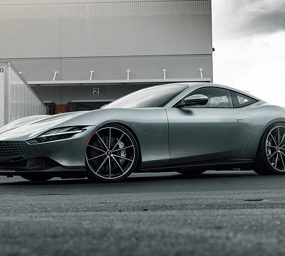 Фото дисков Anrky AN18 на Ferrari Roma