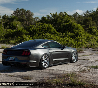 Фото дисков BC Forged HCS02 на Ford Mustang VI