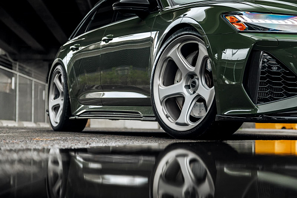 Фото дисков Brixton Forged TR06 Серебро на Audi A/RS 6 (C8)