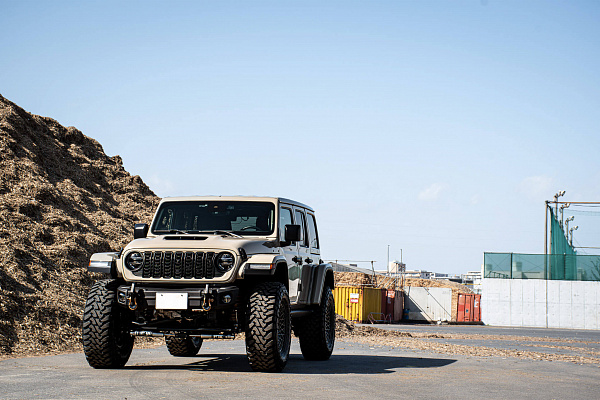 Фото дисков HRE 501 Черный сатин на Jeep Wrangler IV (JL)