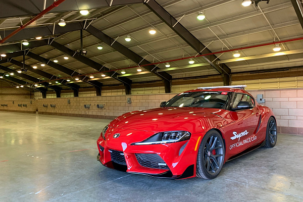 Фото дисков HRE R101 Сатиновый графит на Toyota Supra A90