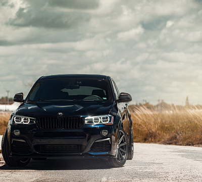 Фото дисков Vossen VFS-10 на BMW X4 (F26)
