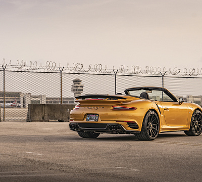 Фото дисков Strasse Wheels SV10 Deep Concave FS на Porsche 911 VII