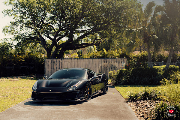 Фото дисков Vossen S21-01 Черный сатин на Ferrari 488