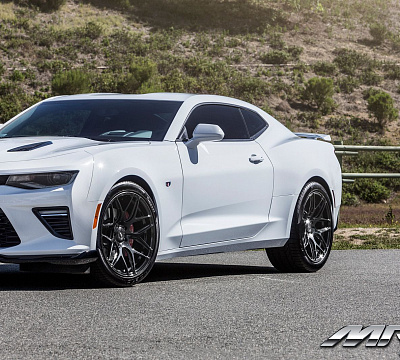 Фото дисков MRR FS01 на Chevrolet Camaro VI