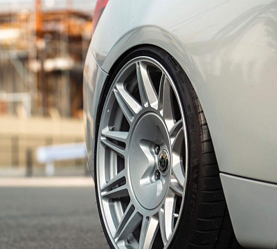 Фото дисков HRE 528M на BMW 2/M2 (F22/F87)
