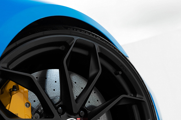 Фото дисков HRE P201 Черный сатин на Porsche 911 VIII