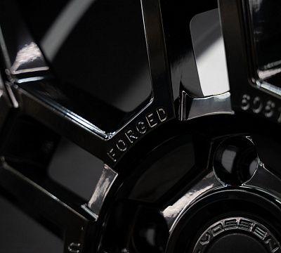 Vossen UV-4