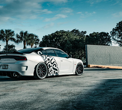 Фото дисков Vossen HF-2 на Dodge Charger VII