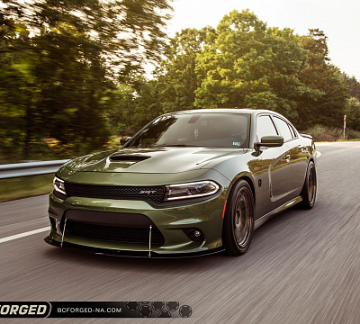 Фото дисков BC Forged HCA222 на Dodge Charger VII