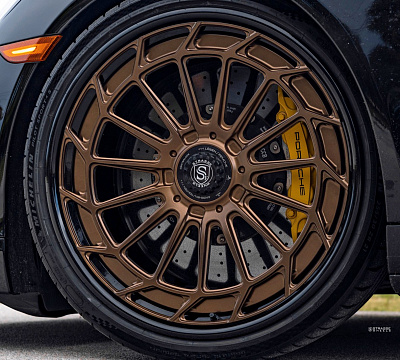 Фото дисков Strasse Wheels SV15FF Deep Concave FS на Porsche 911 VII