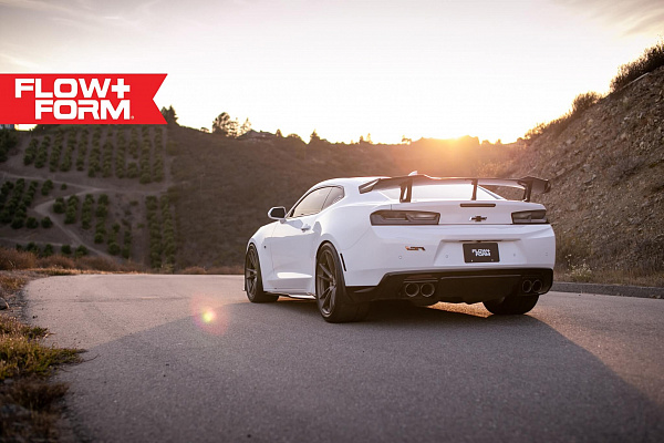 Фото дисков HRE FF04 Сатиновый графит на Chevrolet Camaro VI