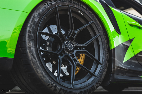 Фото дисков Brixton Forged CM5-R Черный матовый на Porsche 911 VII