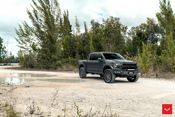 Фото дисков Vossen HF6-3 Алмазная проточка на Ford F-150 XIII