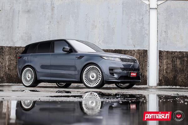 Фото дисков Vossen UV-5 Глянцевый лак на Range Rover Sport III