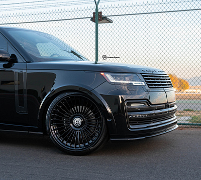 Фото дисков HRE L109M на Land Rover Range Rover V