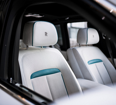 Фото дисков Strasse Wheels SV20M Deep Concave Duoblock RR на Rolls-Royce Cullinan