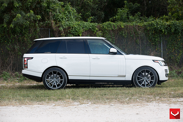 Фото дисков Vossen VFS-1 Сатиновый графит на Land Rover Range Rover IV