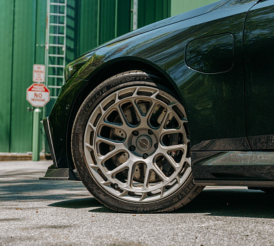 Фото дисков Brixton Forged TR08 AERO1 на BMW 5/M5 (G60/G90)