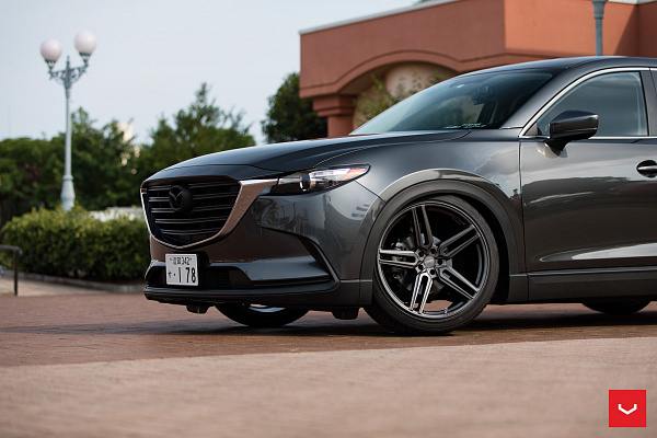 Фото дисков Vossen HF-1 Сатиновый графит на Mazda CX-9 II