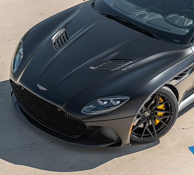 Фото дисков Brixton Forged PF8 на Aston Martin DBS 3