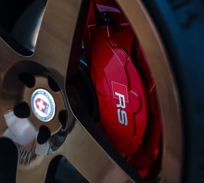 Фото дисков HRE 305M на Audi A/RS 6 (C8)