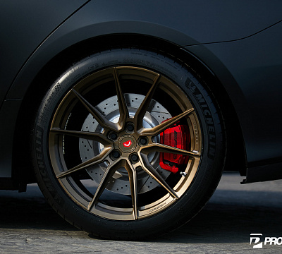 Фото дисков Vossen EVO-2 на Mercedes-Benz CLS (C257)