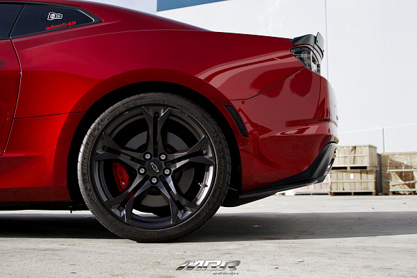 Фото дисков MRR M017 Черный сатин на Chevrolet Camaro VI