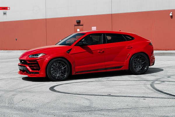 Фото дисков Anrky S3-X1 Черный сатин на Lamborghini Urus