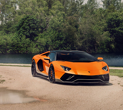 Фото дисков 1886 Wheels G010 на Lamborghini Aventador