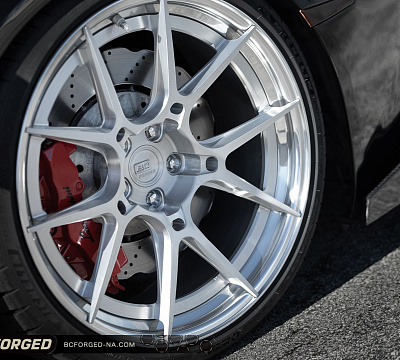 Фото дисков BC Forged HCA165 на Lamborghini Huracan
