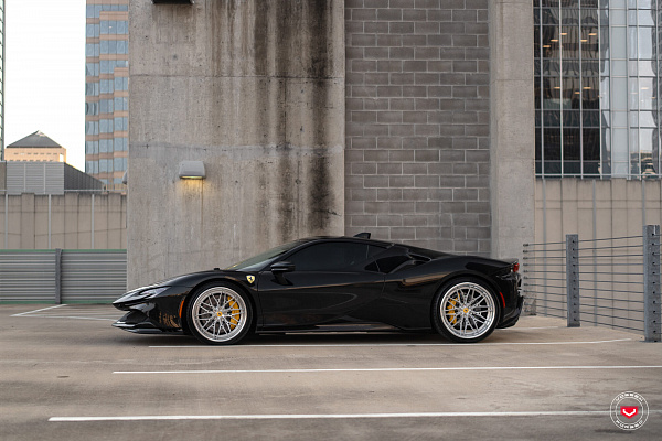 Фото дисков Vossen S21-02 (3-Piece) Глянцевый лак на Ferrari SF90