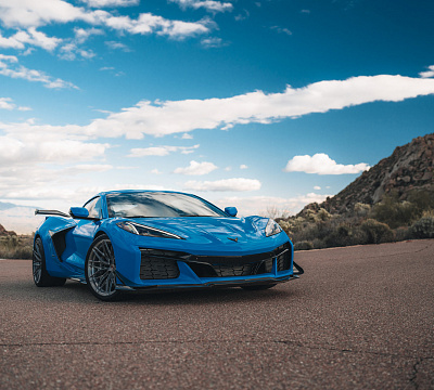 Фото дисков Vossen S21-02 на Chevrolet Corvette C8
