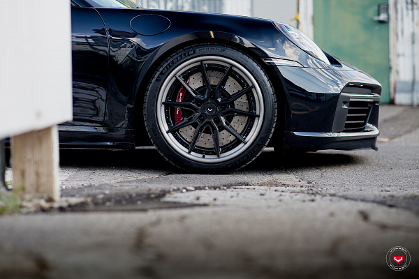 Фото дисков Vossen EVO-2R (3-Piece) Черный сатин на Porsche 911 VIII