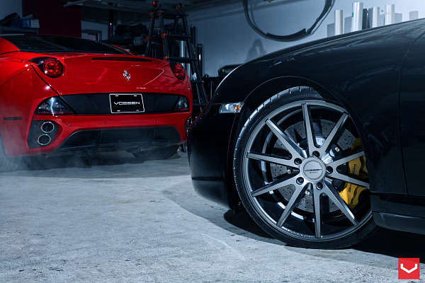 Фото дисков Vossen VFS-1 Серебро на Porsche 911 VI