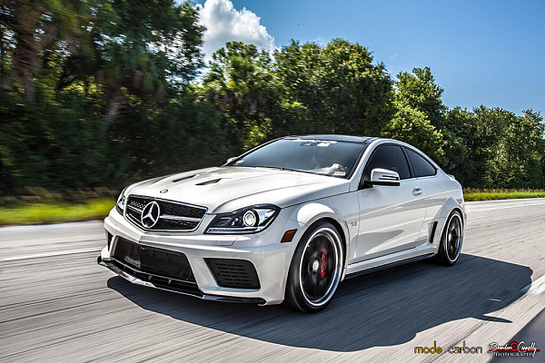 Фото дисков HRE S101 Черный сатин на Mercedes-Benz C-Class (W204)