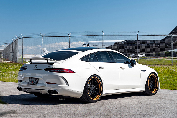 Фото дисков Strasse Wheels SV10M Deep Concave FS Черный сатин на Mercedes-Benz AMG GT I