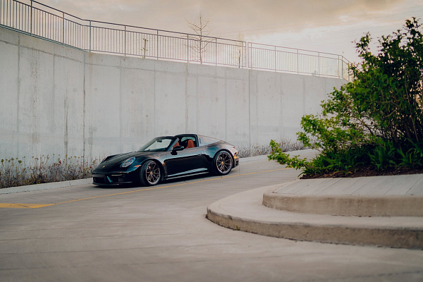 Фото дисков Brixton Forged R11-RS Сатиновая темная бронза на Porsche 911 VIII