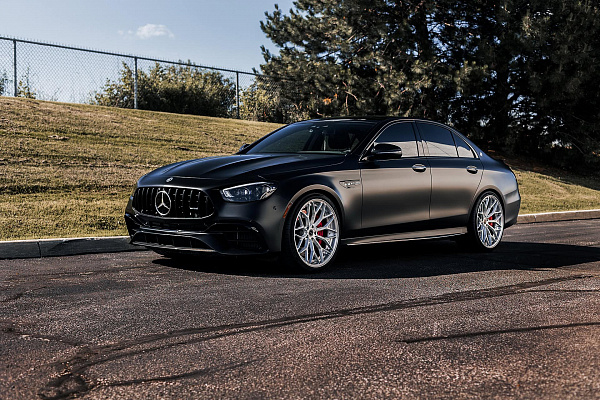 Фото дисков Brixton Forged CM6-R Глянцевый лак на Mercedes-Benz E-Class (W213, S213, C238)