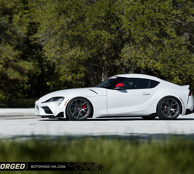 Фото дисков BC Forged RZ05 на Toyota Supra A90
