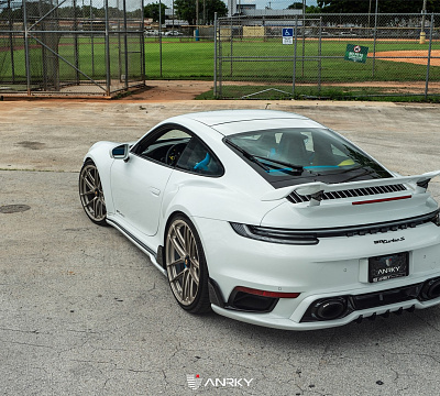Фото дисков 1886 Wheels XR001 на Porsche 911 VIII