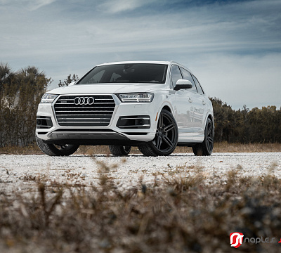 Фото дисков Vossen HF-1 на Audi Q7 (4M)