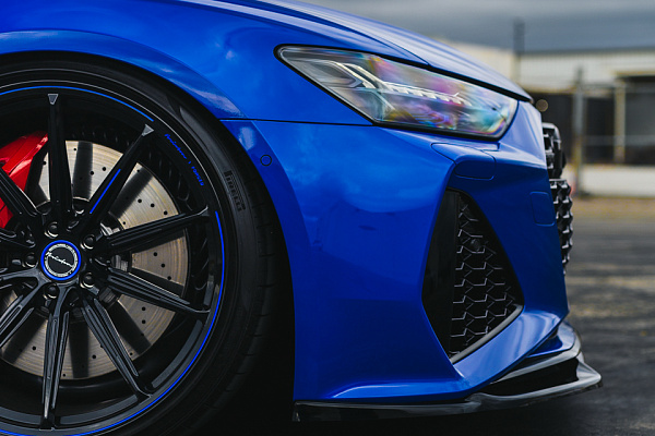 Фото дисков Brixton Forged R11-R Черный глянец на Audi A/RS 6 (C8)