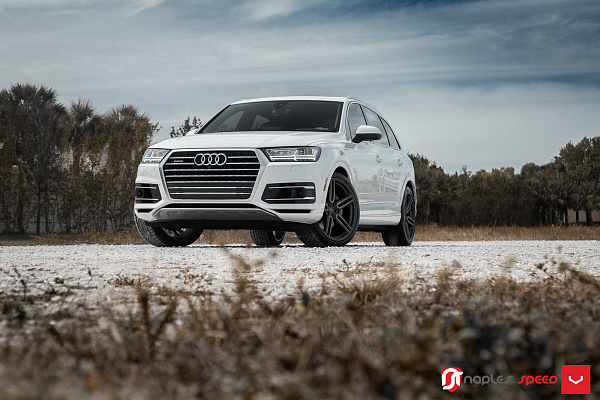 Фото дисков Vossen HF-1 Сатиновый графит на Audi Q7 (4M)