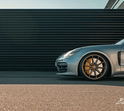 Фото дисков Vossen HF-3 на Porsche Panamera II