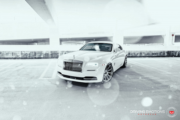 Фото дисков Vossen S17-12 Глянцевый тонированный лак на Rolls-Royce Wraith