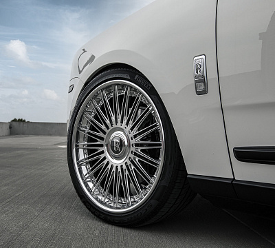 Фото дисков Vossen S17-14 (3-Piece) на Rolls-Royce Cullinan