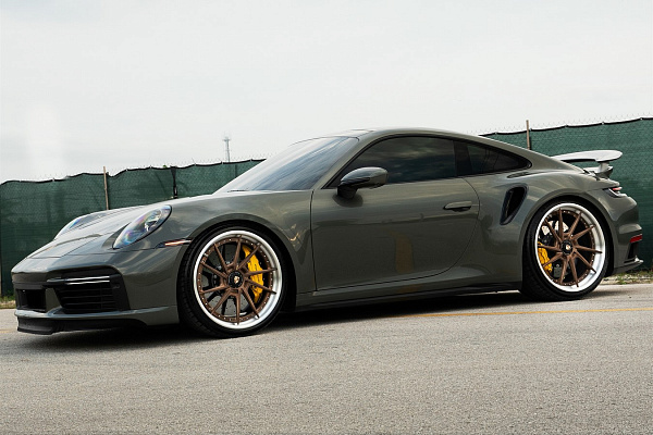 Фото дисков Anrky AN33 Сатиновая бронза на Porsche 911 VIII