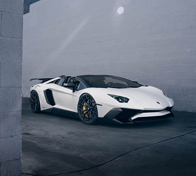 Фото дисков Brixton Forged PF10 на Lamborghini Aventador