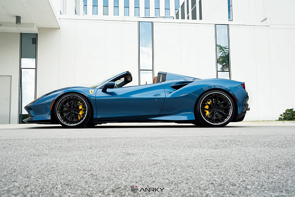 Фото дисков Anrky S3-X5 Черный сатин на Ferrari F8